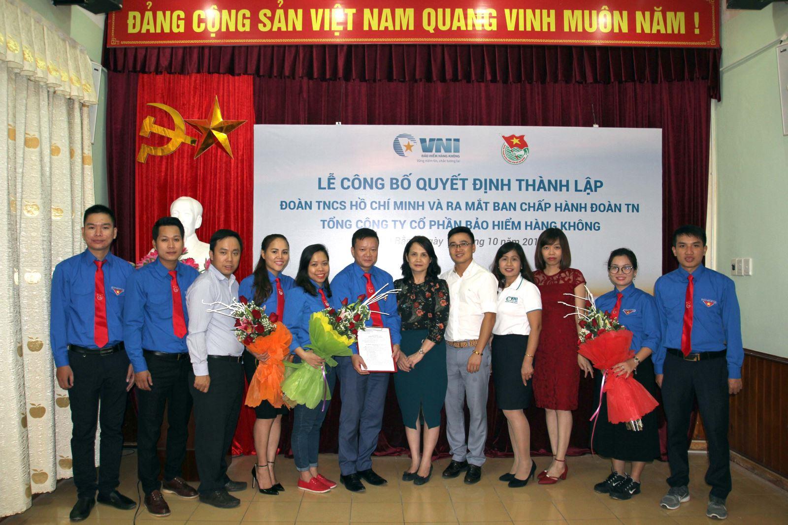 VNI công bố Quyết định thành lập Đoàn TNCS Hồ Chí Minh và Hành trình về nguồn 2017